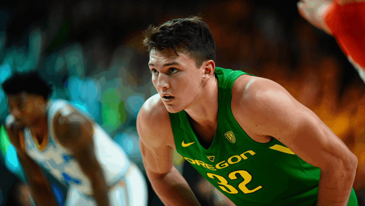 Oregon falls short against UCLA 73-71 in tight defensive battle at Pauley Pavilion