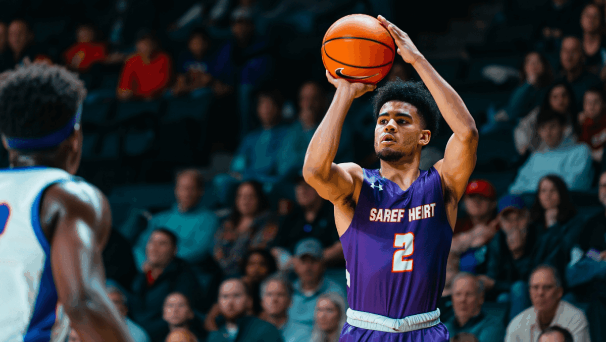 Sacred Heart battles UMass Lowell with playoff positioning at stake tonight