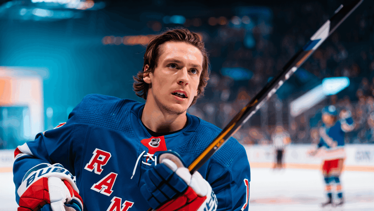 Rangers vs Blackhawks tonight at 7:30 PM, Panarin leads New York in Original Six clash