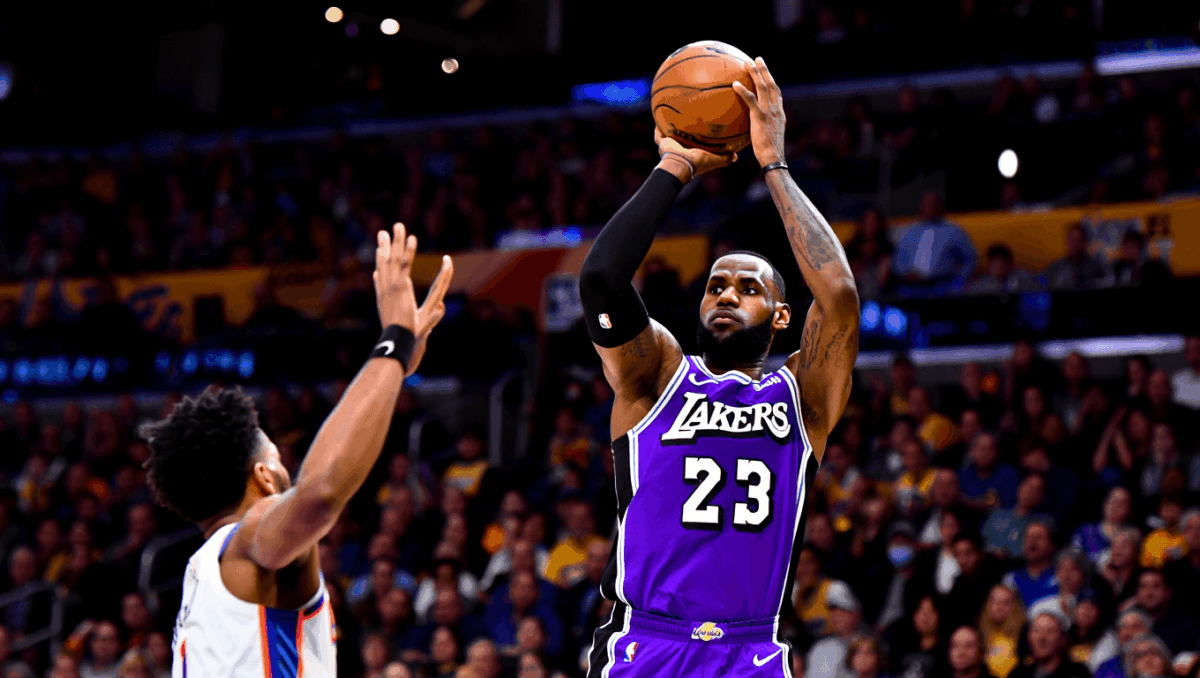 LeBron James erupts with 84.6% shooting as Lakers dominate Kings 125-101 last night, snap frustrating 3-game skid