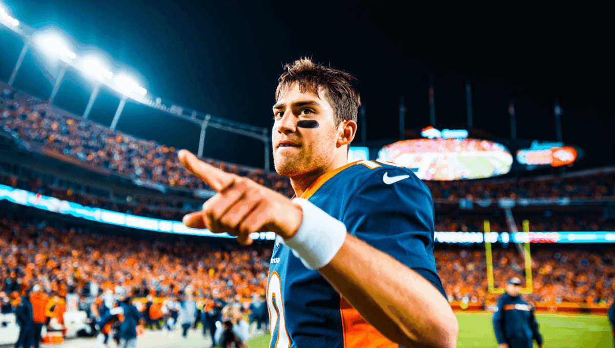 Broncos game today faces Chiefs Christmas night matchup with AFC West title at stake