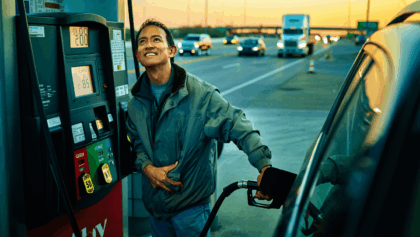 Gas prices plunge to 4-year low of $2.85 today, expected to hit $2.79 by Christmas