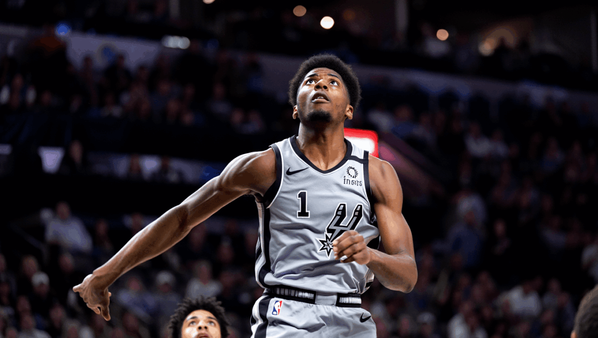 Victor Wembanyama stats soar to 25.8 PPG, returns from injury ahead of NBA run
