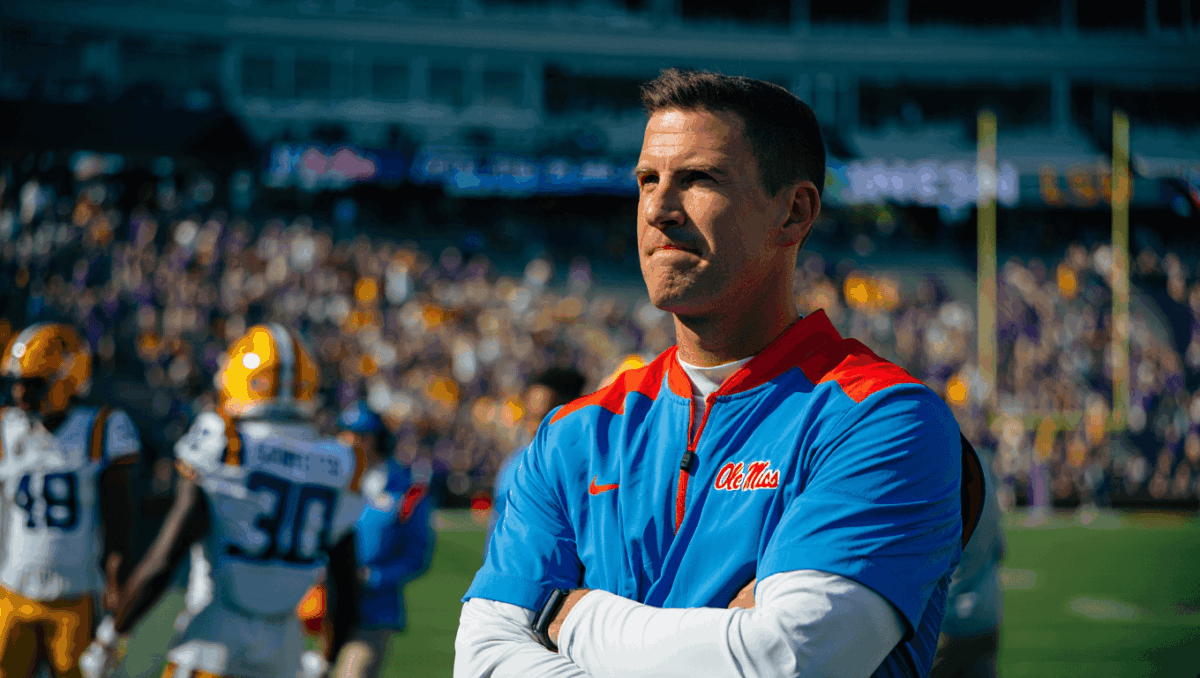 Charlie Weis Jr. allowed by Lane Kiffin to coach Ole Miss through CFP before joining LSU