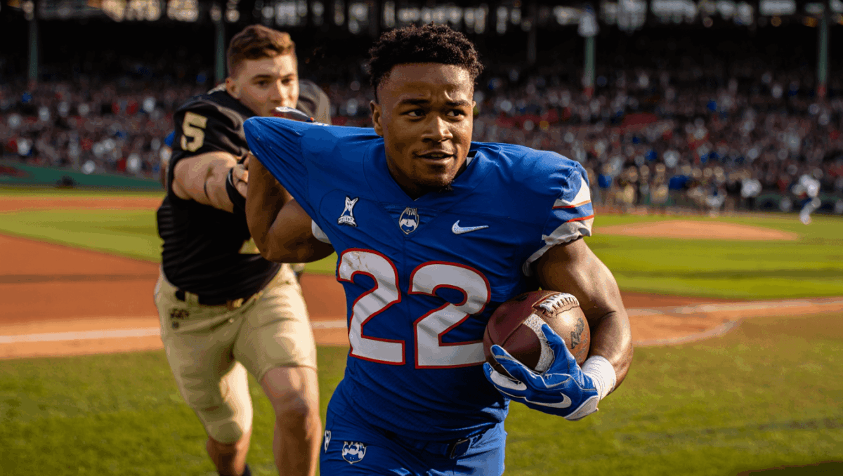 Army vs UConn prediction for Fenway Bowl tonight: Black Knights favored as UConn aims for historic 10th win