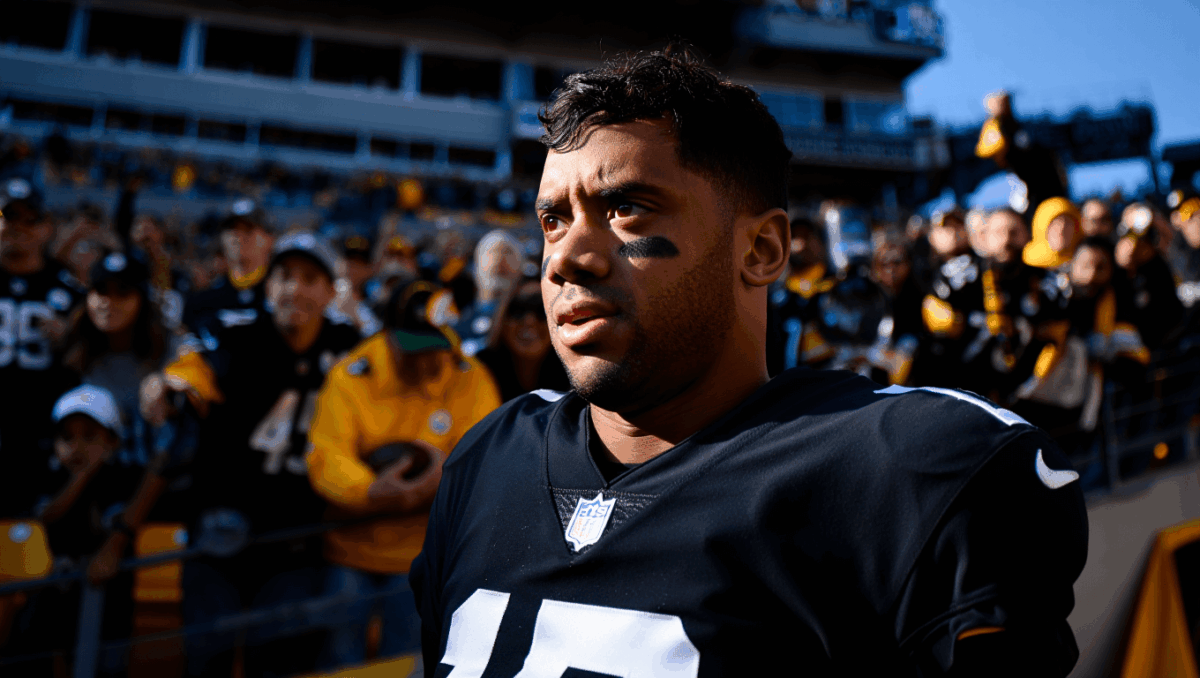 Steelers vs Dolphins tonight on Monday Night Football: Kickoff at 8:15 PM, both teams fighting for playoff positioning