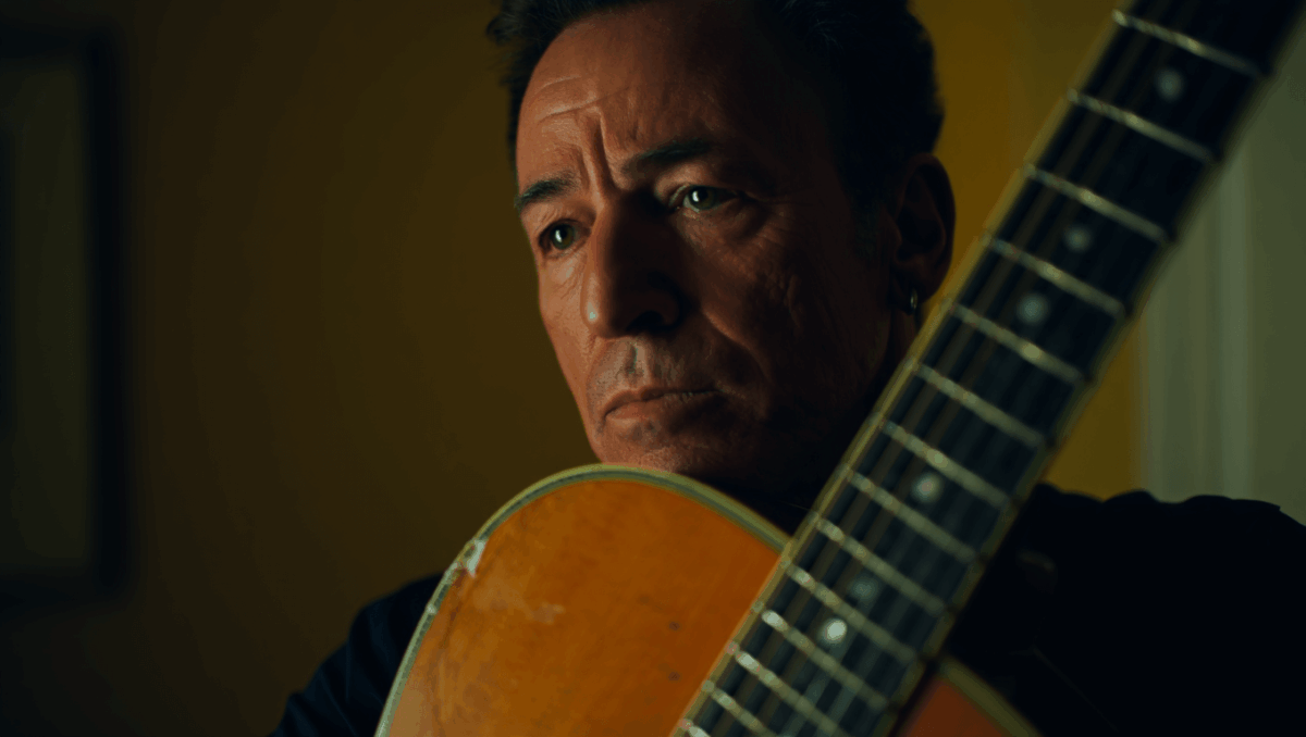Jeremy Allen White becomes The Boss in Springsteen film on Hulu now