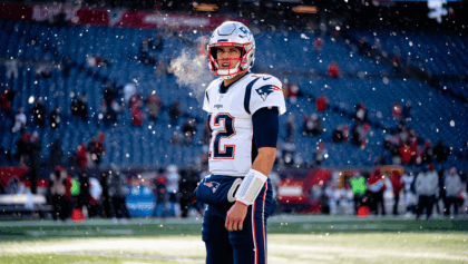 Who's playing football today: Texans-Patriots, Rams-Bears NFL playoff games