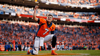 NFL scores playoff picture: Broncos edge Bills 33-30, Seahawks rout 49ers 41-6