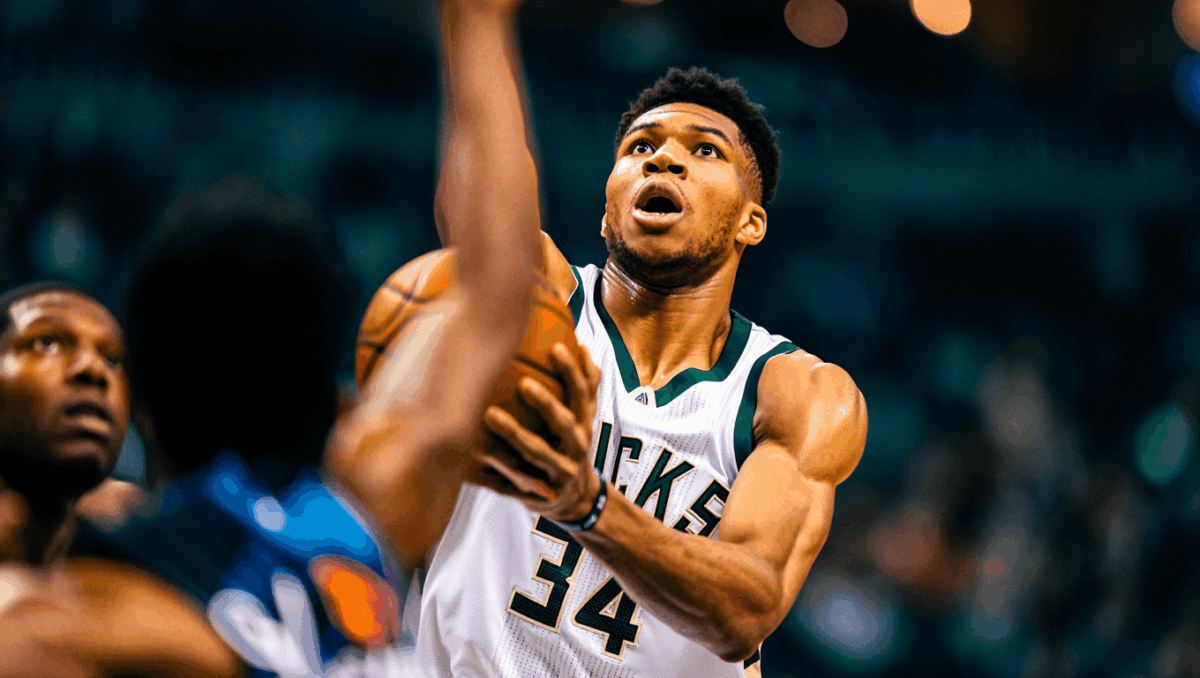 Giannis Antetokounmpo stats show MVP-caliber season: 29.1 PPG, 9.7 RPG through January