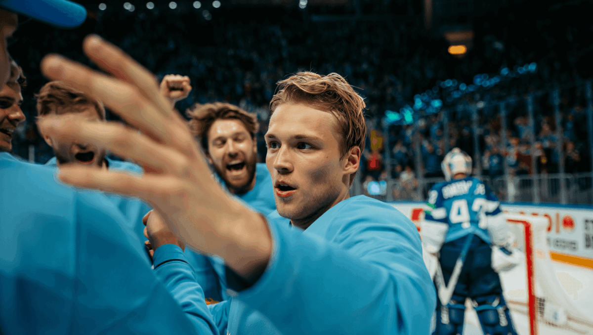 IIHF World Juniors sees Sweden advance to gold medal game with dramatic shootout win over Finland