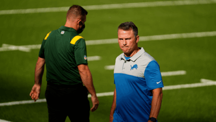 Ben Johnson and Matt LaFleur share icy handshake after Bears' playoff upset