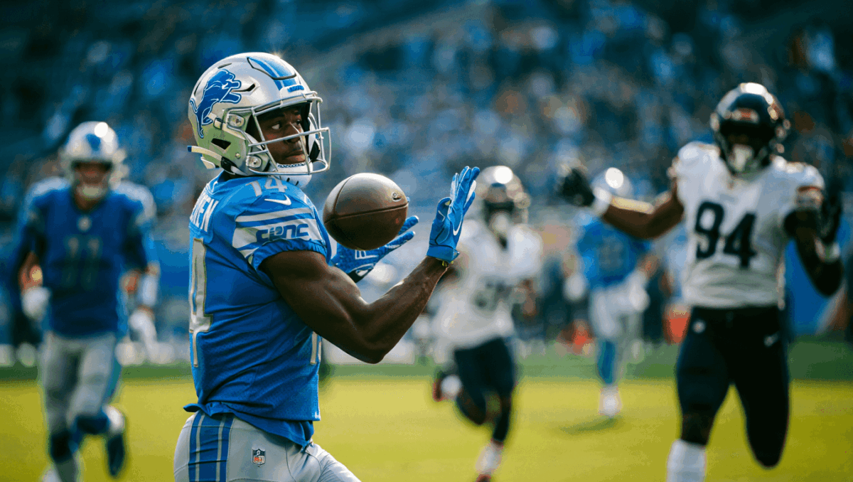 Amon-Ra St. Brown suiting up for Lions vs Bears finale after surpassing Michael Thomas record