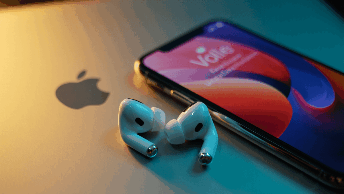 Apple AirPods Pro 3 getting high-end variant with IR cameras this year for Apple Intelligence features