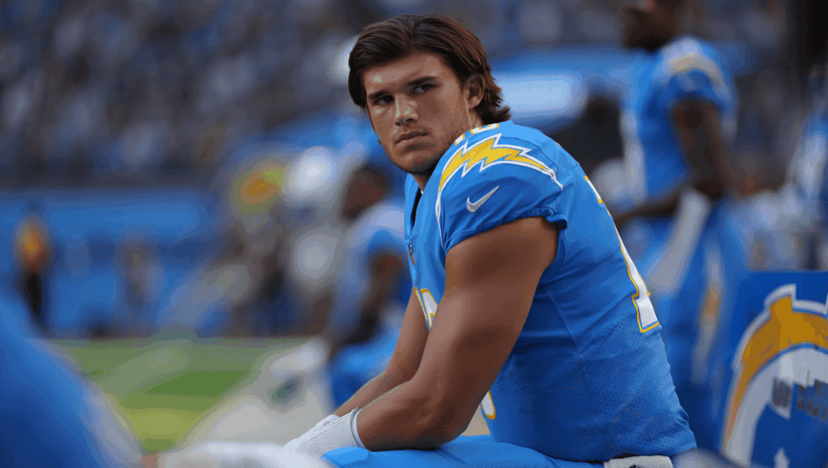 NFL inactives Week 18: Justin Herbert, Nico Collins, De'Von Achane among star players resting for playoffs