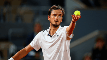 Medvedev takes on Halys in Australian Open second round tonight