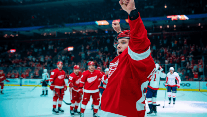 Capitals fall to Red Wings 3-2 last night, season sweep looms