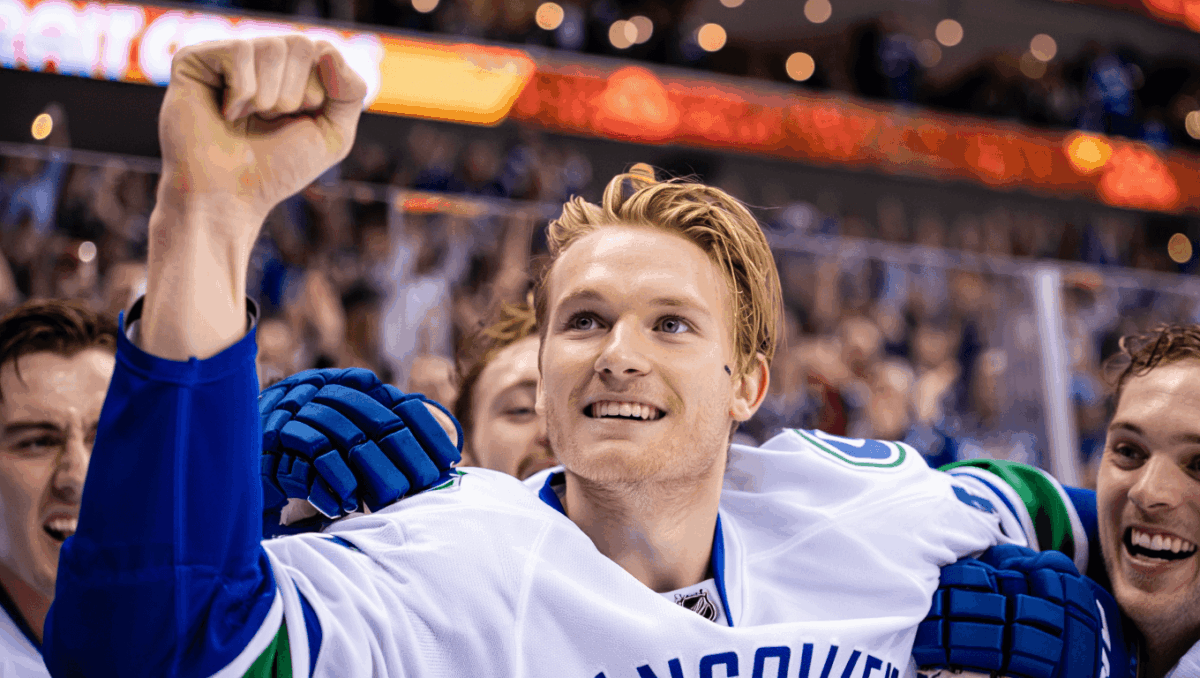 Kraken fall to Canucks 3-2 in shootout, Ohgren nets winner