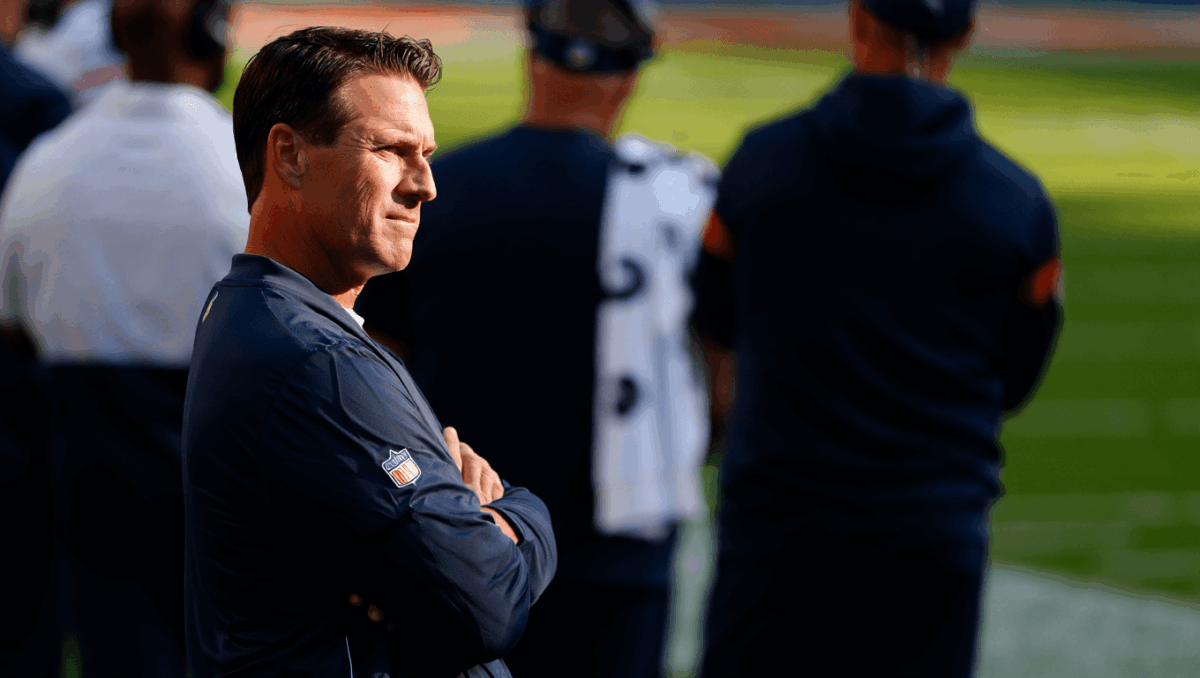 Mike McDaniel expected to become Chargers offensive coordinator