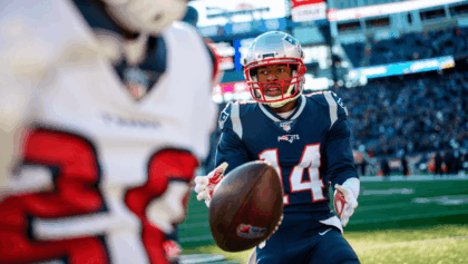 Stefon Diggs playing today for Patriots in Divisional Round vs Texans playoff matchup