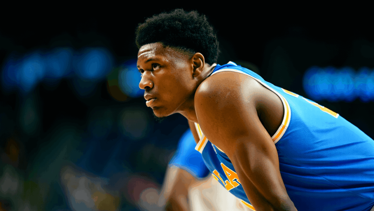 UCLA vs Oregon prediction: Bruins favored by 4.5, matchup tips tonight at 11