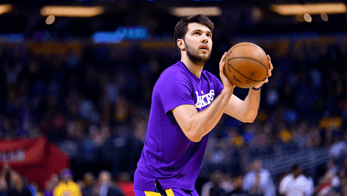 Lakers beat Pelicans 118-104 as Luka Doncic leads West clash, Lakers win 7th straight vs New Orleans