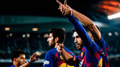 Barcelona faces Real Sociedad tonight in crucial La Liga matchup at Anoeta