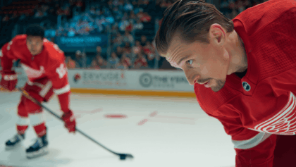 Red Wings face Wild tonight in St. Paul, playoff positioning on line