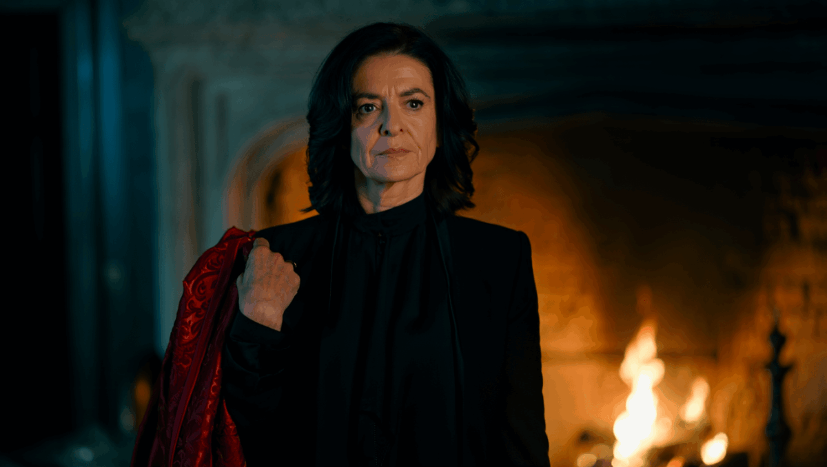 Traitors season 4 introduces shocking secret fourth Traitor, players scramble to adapt to game-changing twist