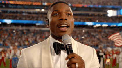 Jamal American Idol winner nails national anthem at College Football Playoff championship