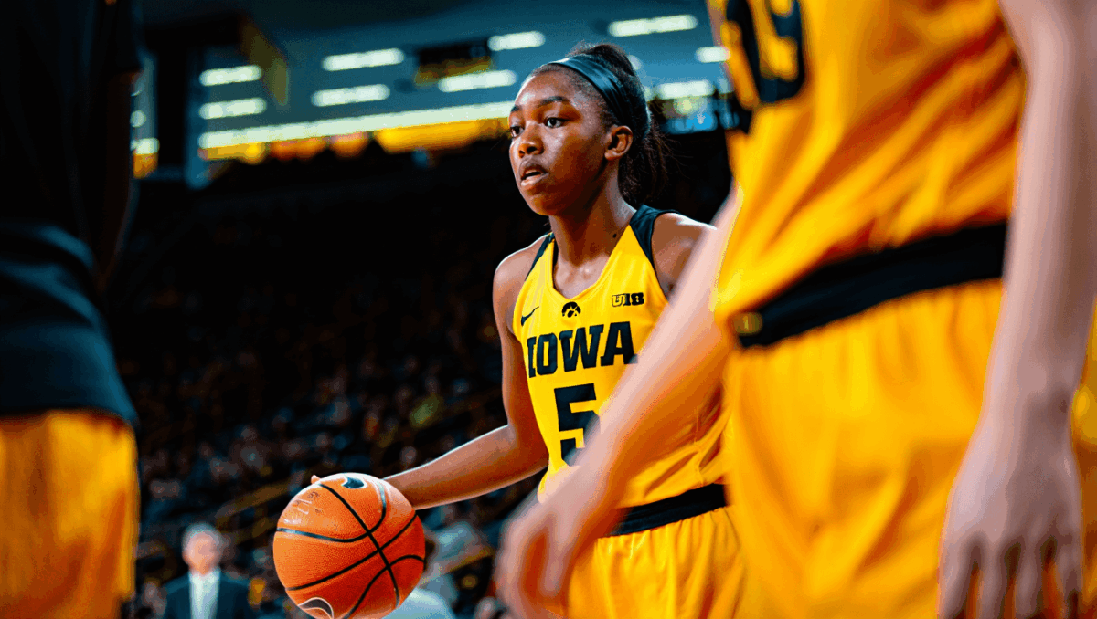 Iowa faces Northwestern in Big Ten women's basketball clash, Hawkeyes eye 4-0 conference record
