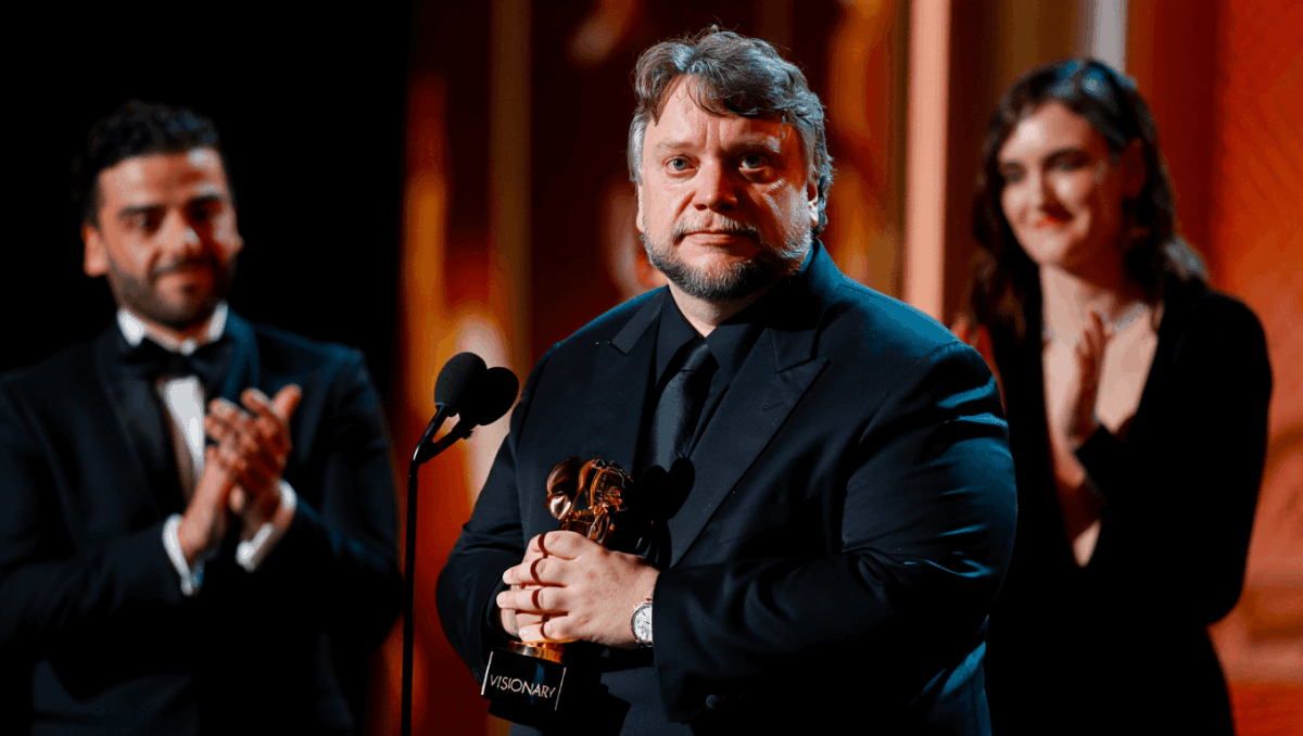 Guillermo del Toro reveals death of his brother at Palm Springs Film Awards, opens up about family loss