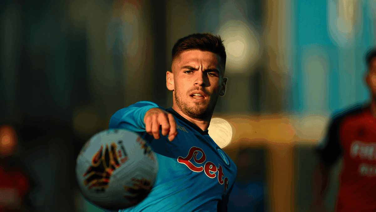 Napoli faces Parma in Serie A showdown tonight, title chances on the line