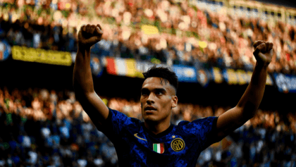 Inter faces Lecce tonight in Serie A matchup, top spot on line