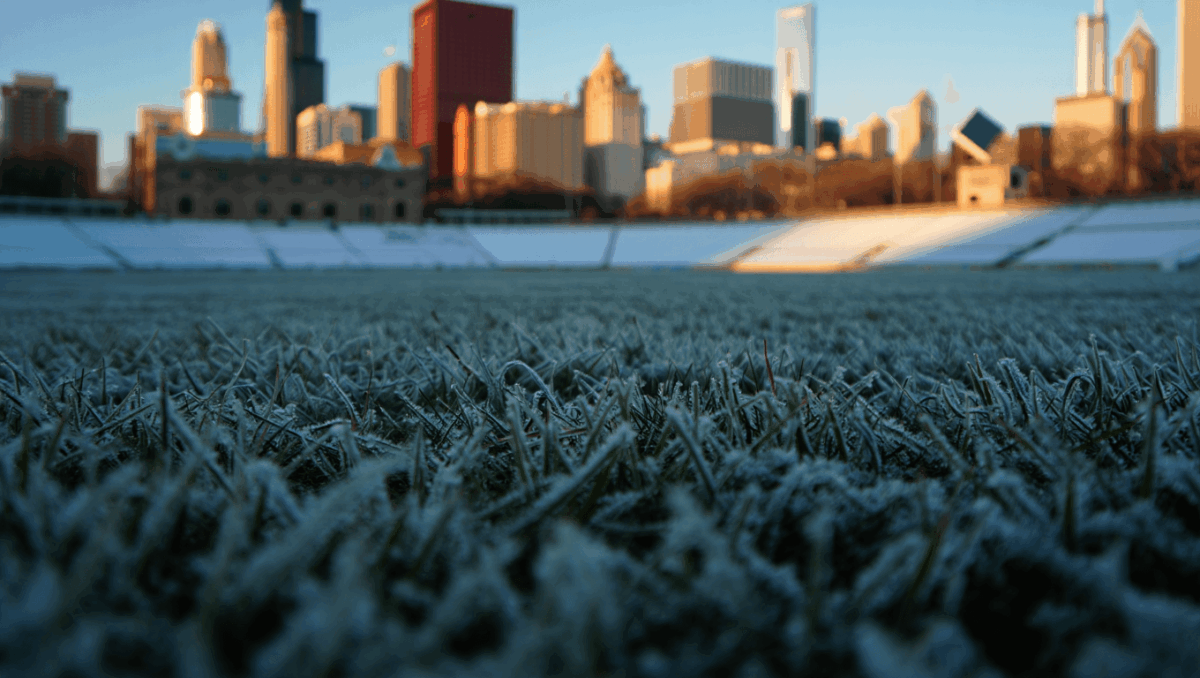Is Soldier Field heated? Here's how the Bears' stadium handles brutal cold