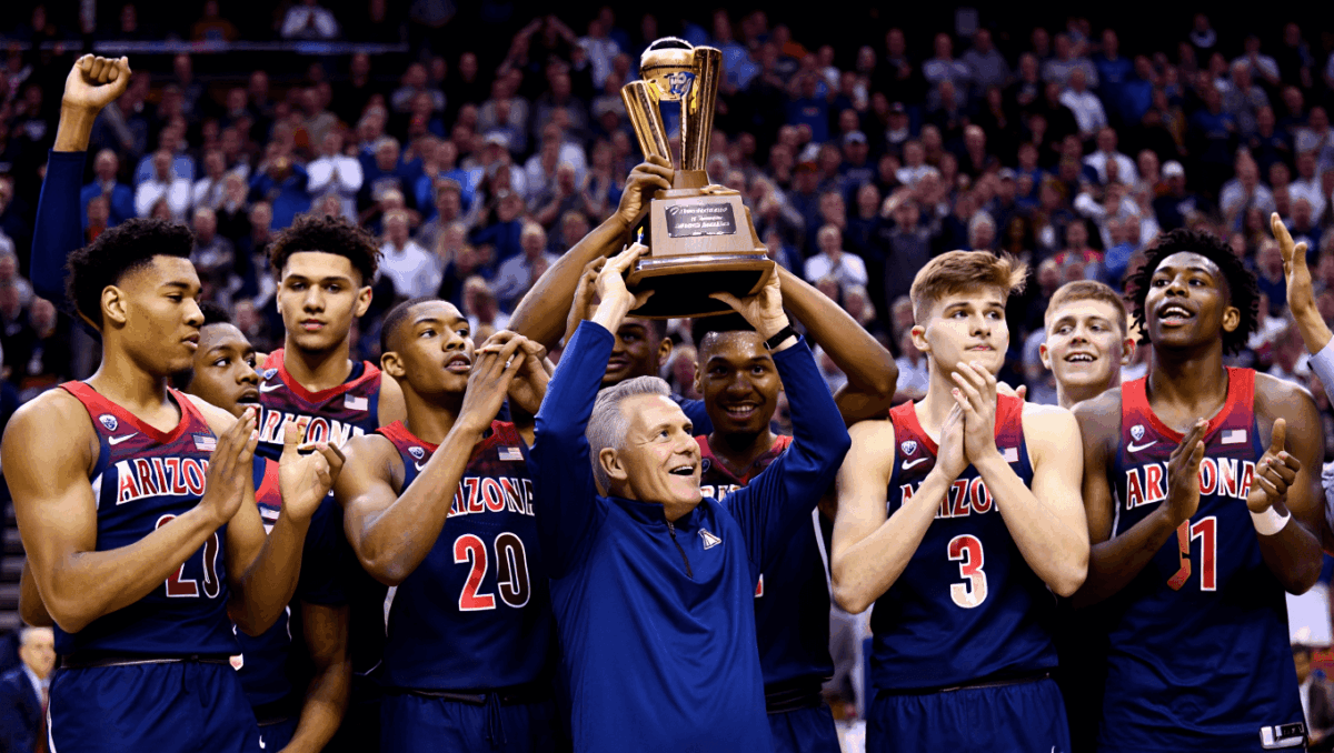 AP top 25: Arizona tightens hold on No. 1 after Michigan falls