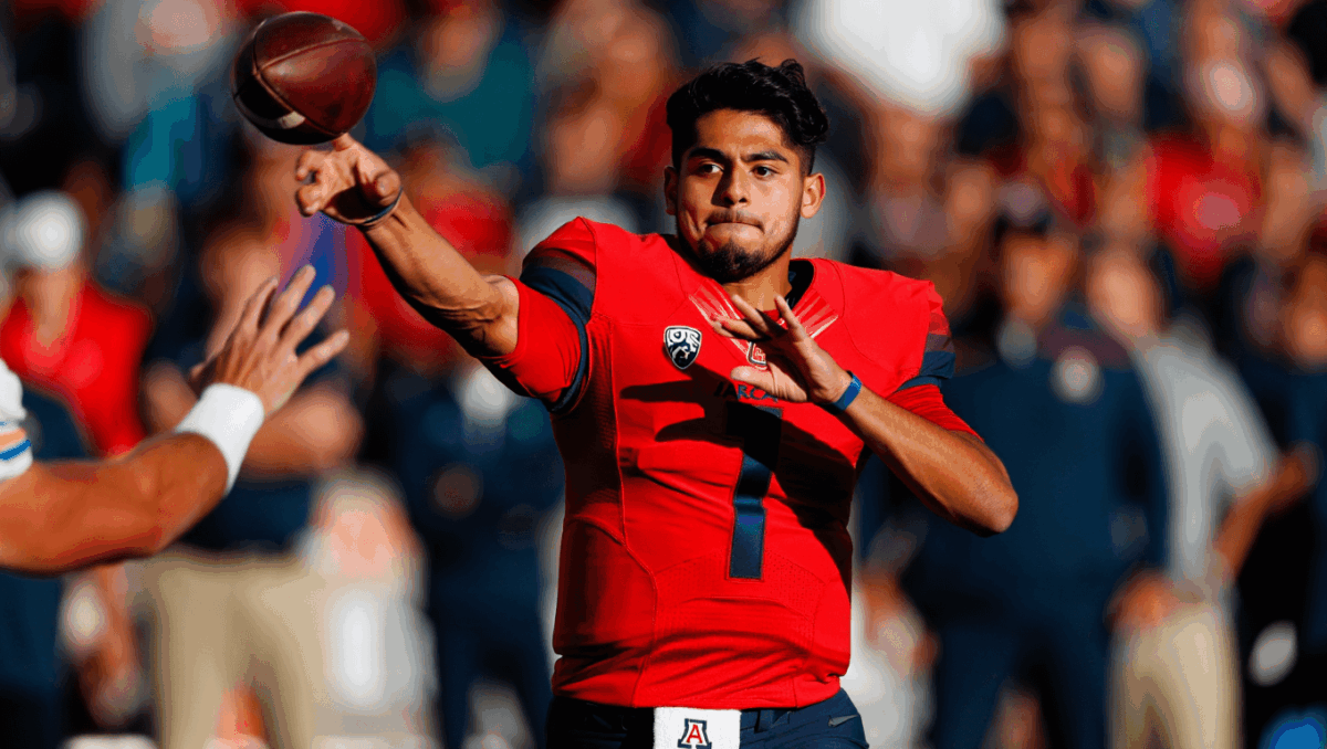 Southern Methodist University faces Arizona tonight in Holiday Bowl showdown, Mustangs aim for major upset