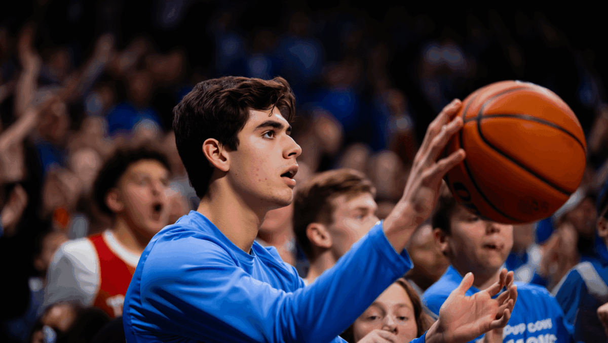 UNC faces Virginia Saturday in ACC matchup tonight, Tar Heels seek road victory