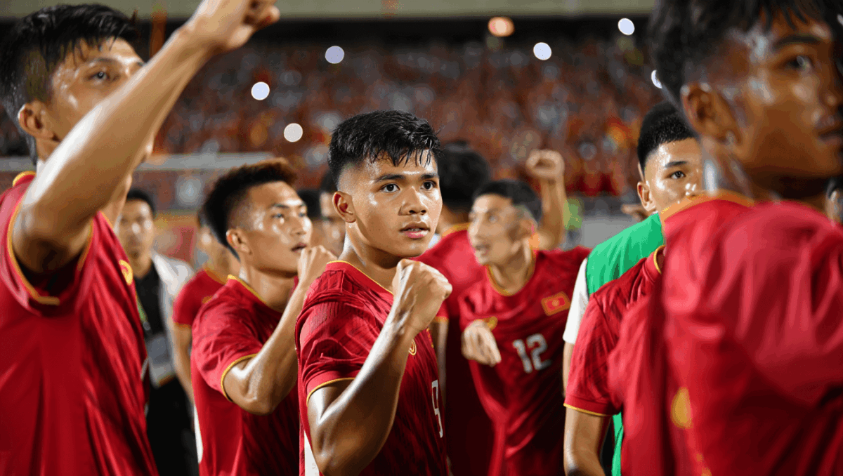 Vietnam U-23 faces China U-23 in AFC Cup semifinal tonight, spots final