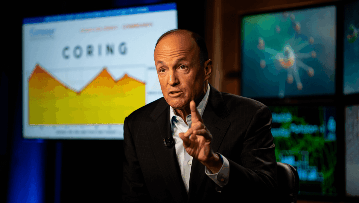 Jim Cramer explains why Corning is betting big on replacing copper with glass in data centers