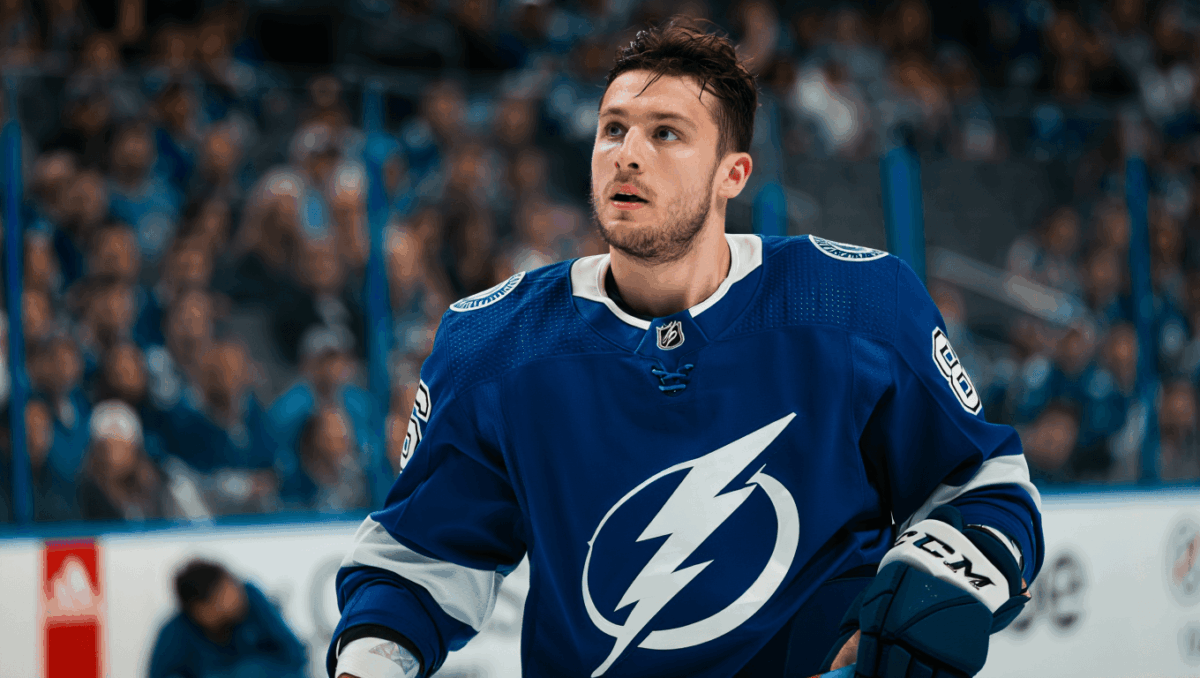 Jets vs Lightning battle in Tampa tonight with playoff implications