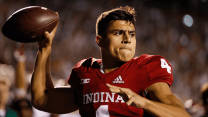 AP Top 25 rankings here: Indiana stays #1, Miami rises to playoff final spot