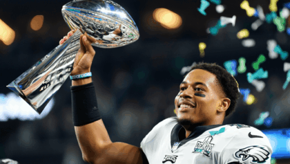 2025 Super Bowl: Eagles beat Chiefs 40-22, deny three-peat