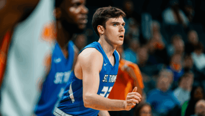 St Thomas beats South Dakota State 74-69, moves to 16-5