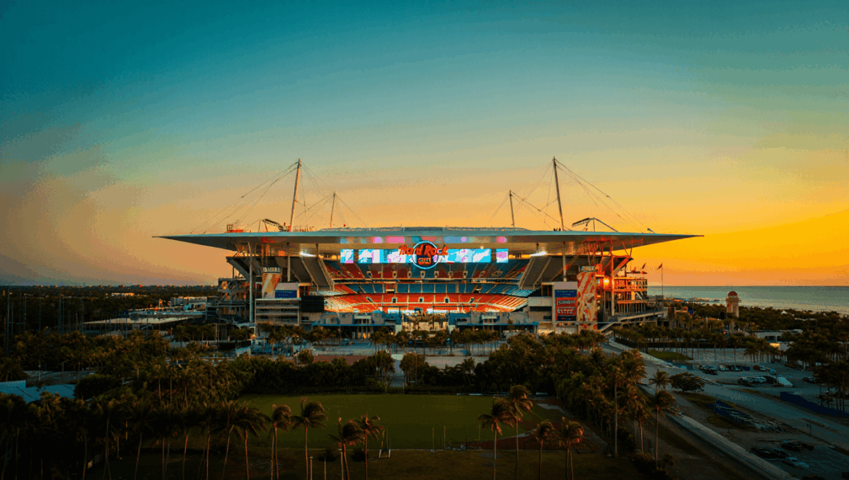 National championship 2026 set for Jan 19 in Miami with playoff semifinals tonight