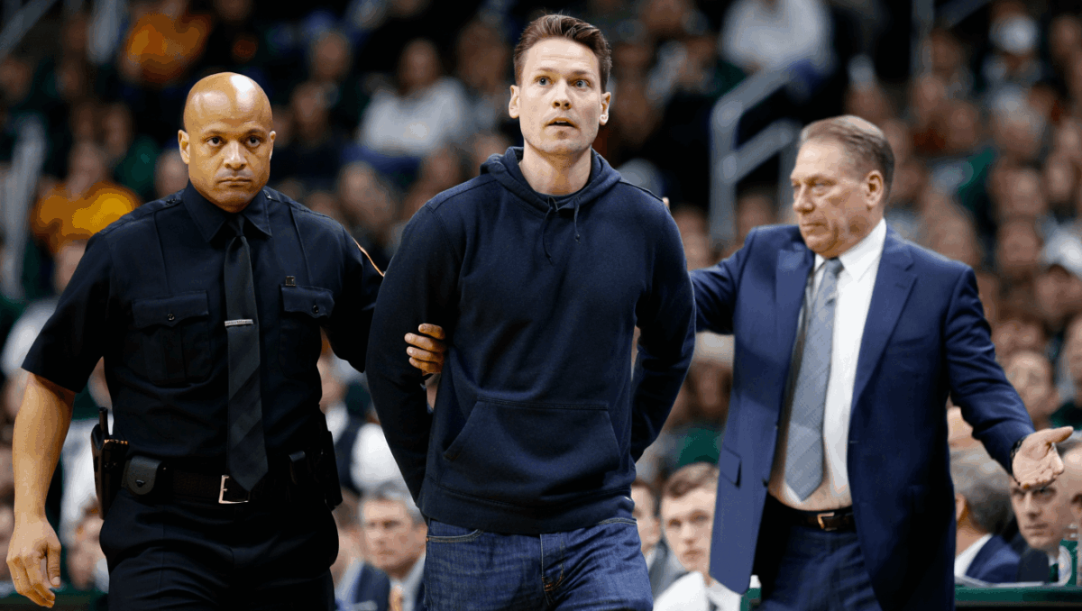Paul Davis ejected from Michigan State-USC game last night after comment to referee ticked off Tom Izzo