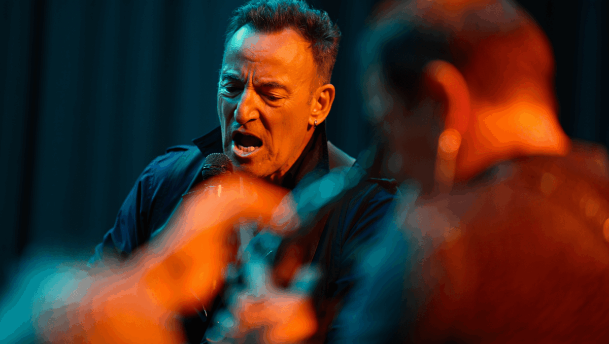 Minneapolis song Bruce Springsteen drops 'Streets of Minneapolis' protest track