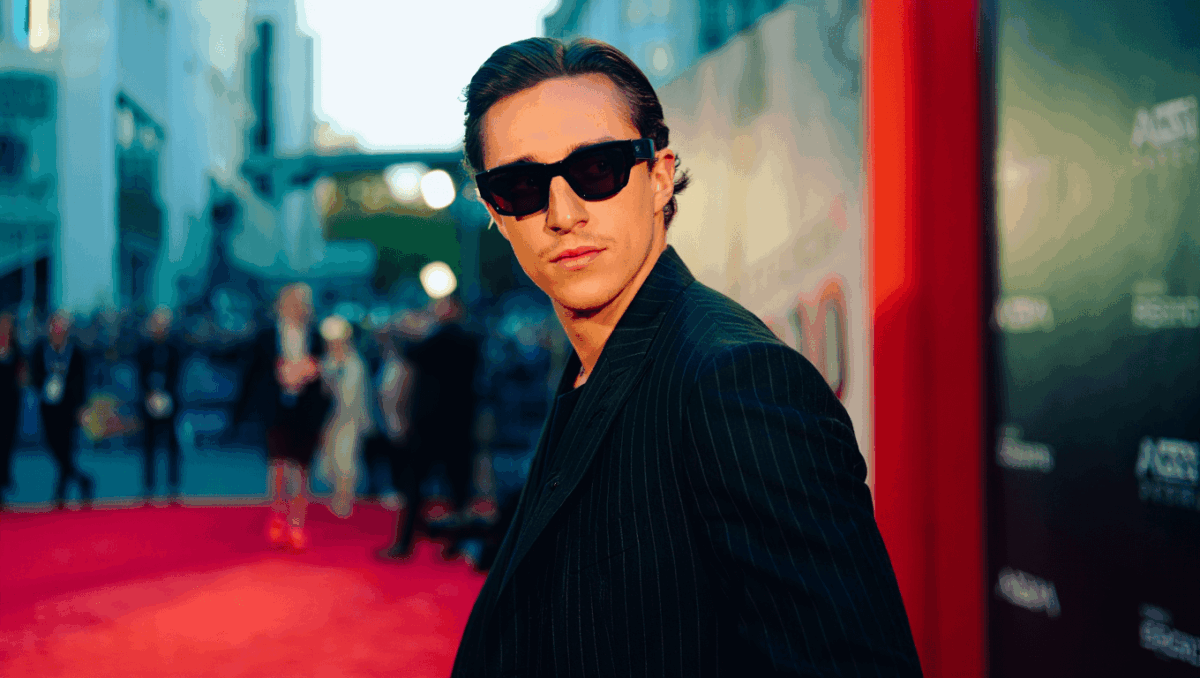 Aaron Taylor-Johnson addresses James Bond rumors in awkward exchange with director