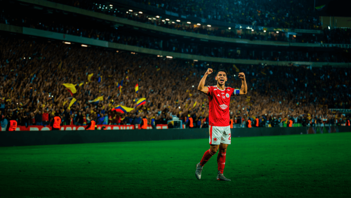 Santa Fe faces Junior in Super Cup Final second leg tonight with aggregate tied 1-1