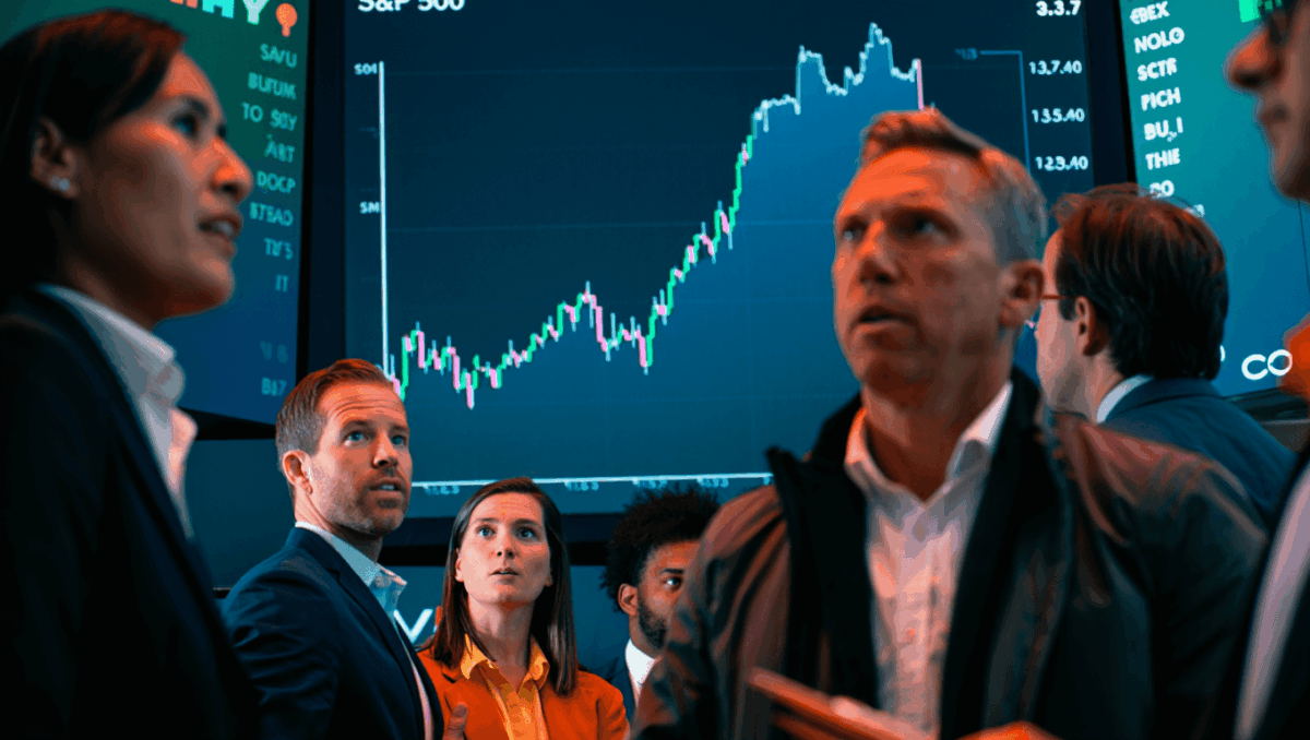 SPX soars at market open as tech stocks revive, gains 34 points on Venezuela rally